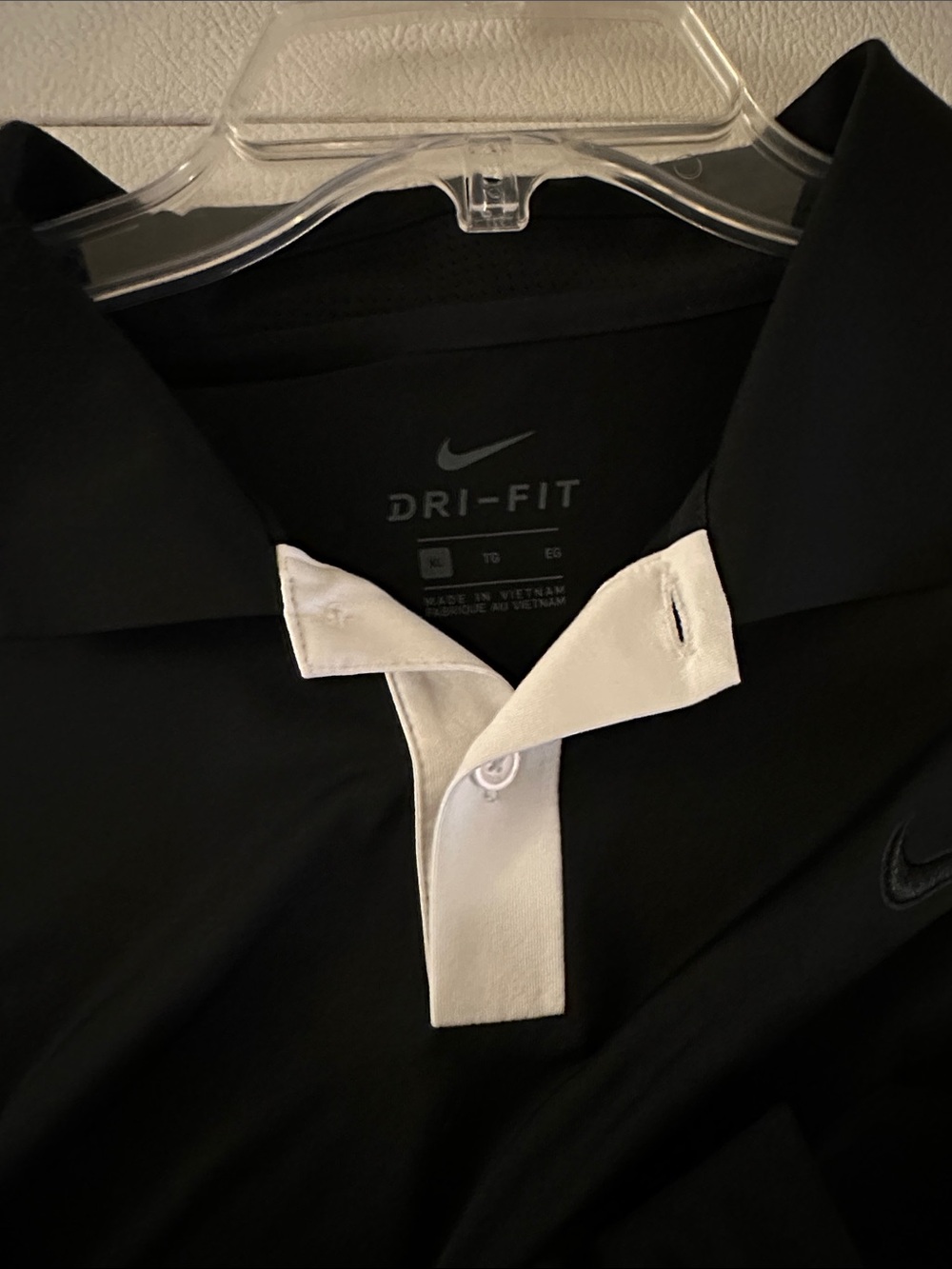 Nike Men’s Black Polo with White Trim Poly Spandex Blend comfort - Picture 8 of 8